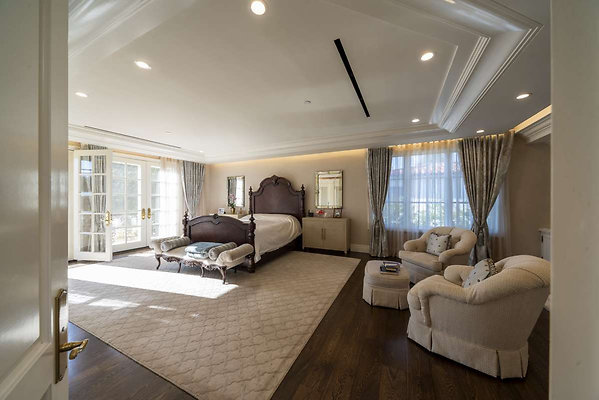 13568 bed 1