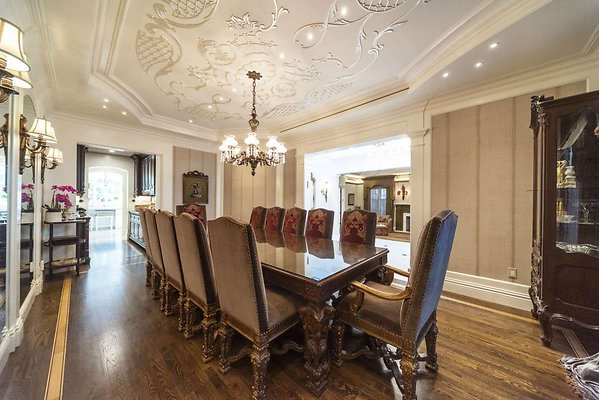 13568 dining 3
