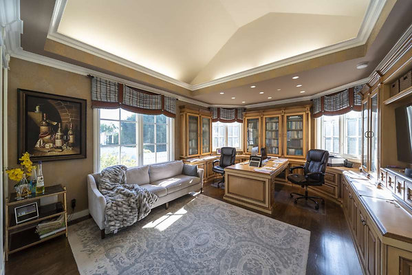 13568 office 1