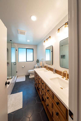 12356 bath 1
