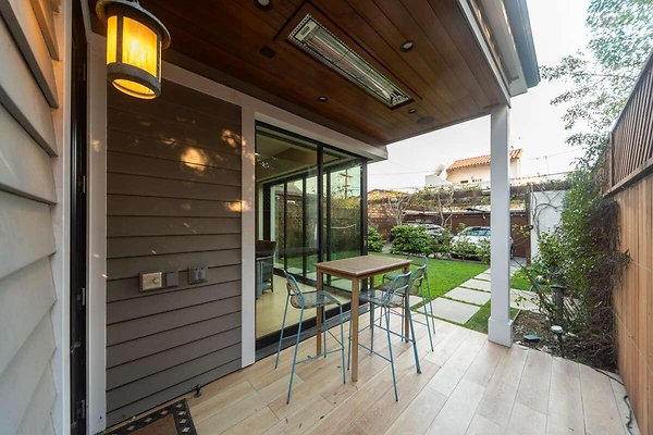 13964 patio 1