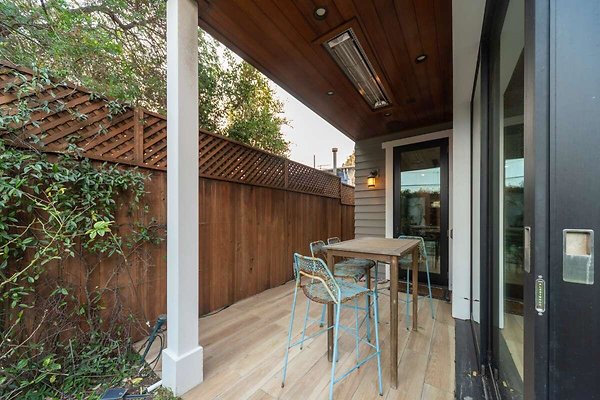 13964 patio 2