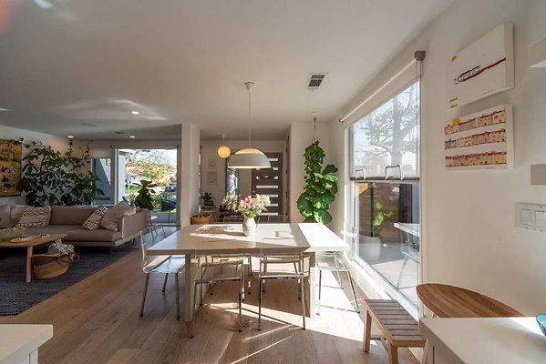12596 dining 2