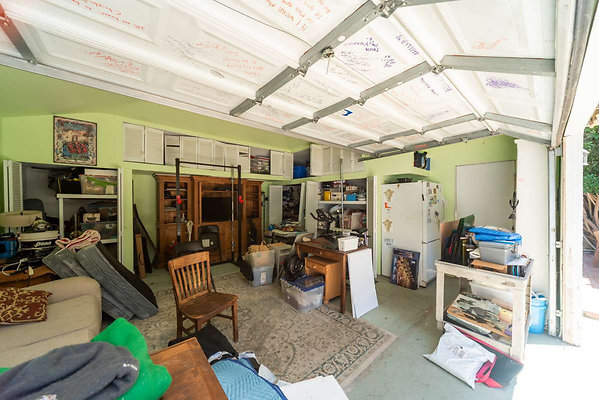 13431 garage 4
