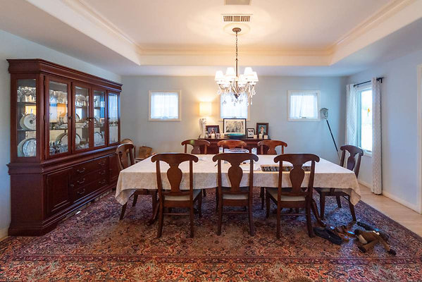 13431 dining 4