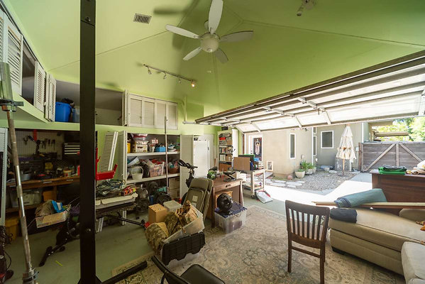 13431 garage 2