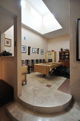 9308 dining 3