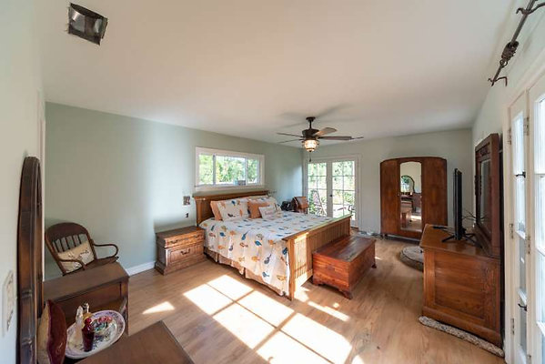 12500 bed 8