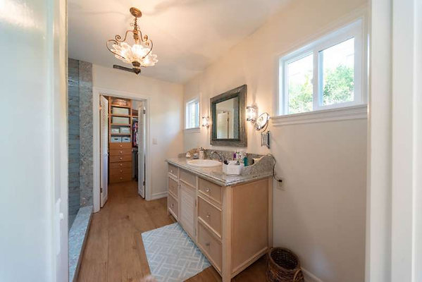 12500 bath 1