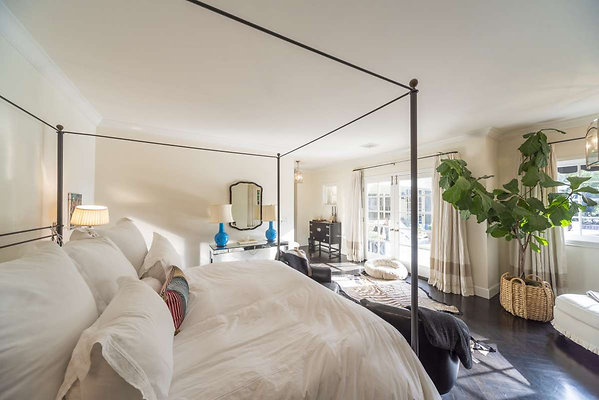 13557 bed 4