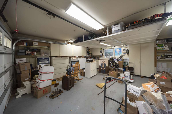 13557 garage 3