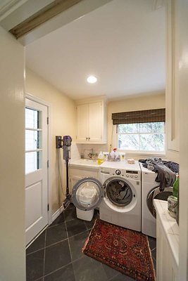 13557 laundry 1