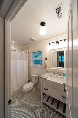 12814 bath 5