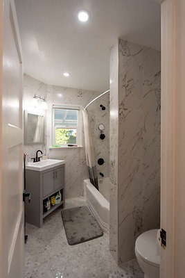 13089 bath 1