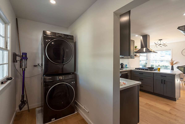 13089 laundry 1