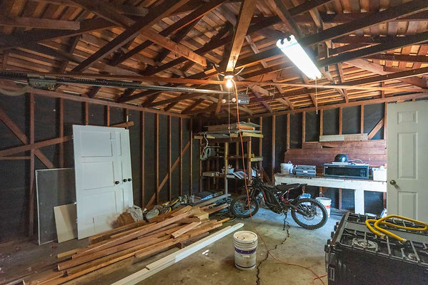 13089 garage 2
