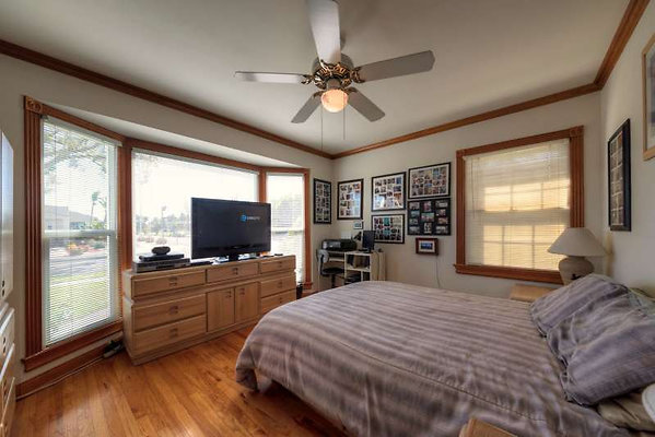 10913 bed 1