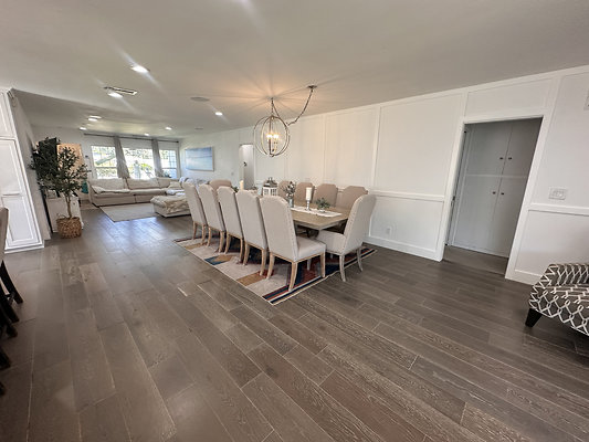 11410 dining 3