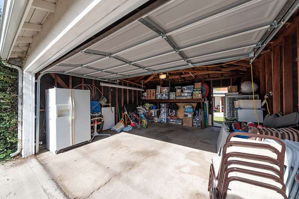 11410 garage 3