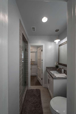 11410 bath 4