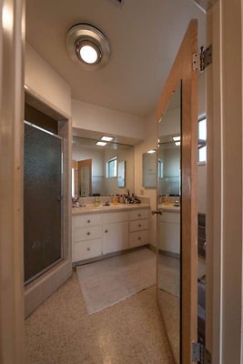 11410 bath 1