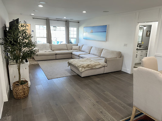 11410 living 2