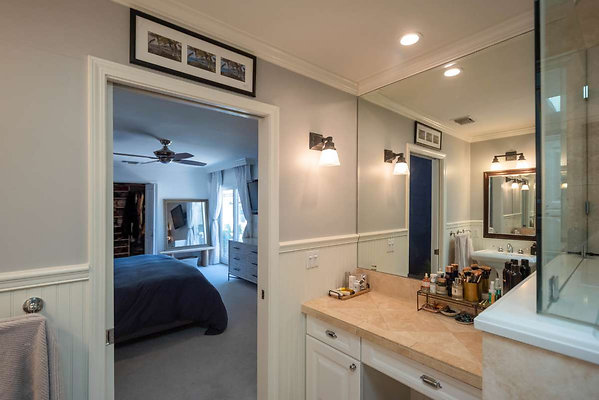 12928 bath 4