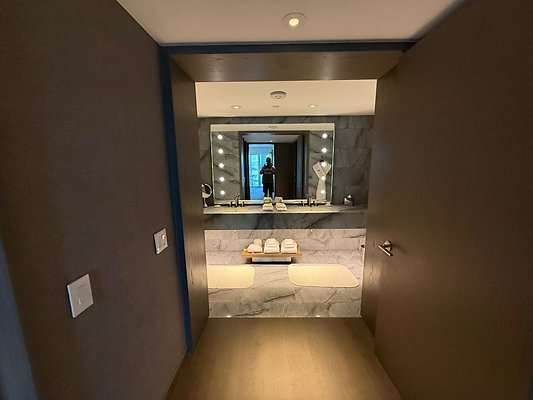 th IMG 2332