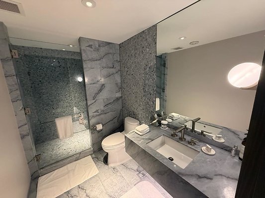 th IMG 2310