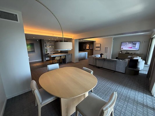 th IMG 2359