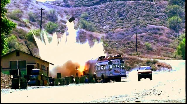 Explosion2 TheUnit