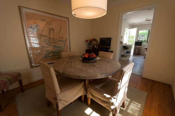 10492 dining 2