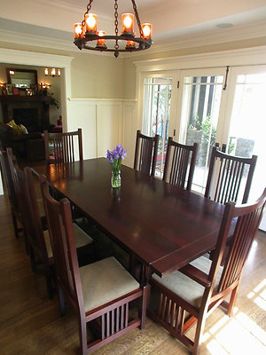 8208 dining 4