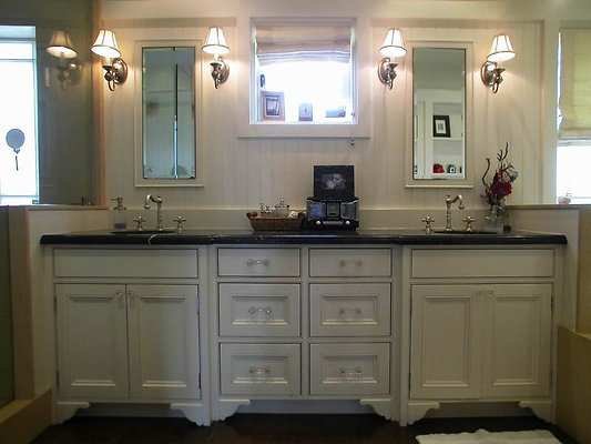 8208 bath 2