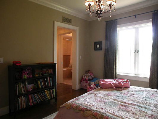 8208 bed 8