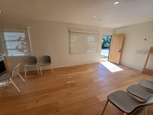 CapEquityPicoTechOffices119