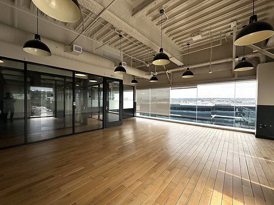 UNIVERSAL-CW272-WLA-168