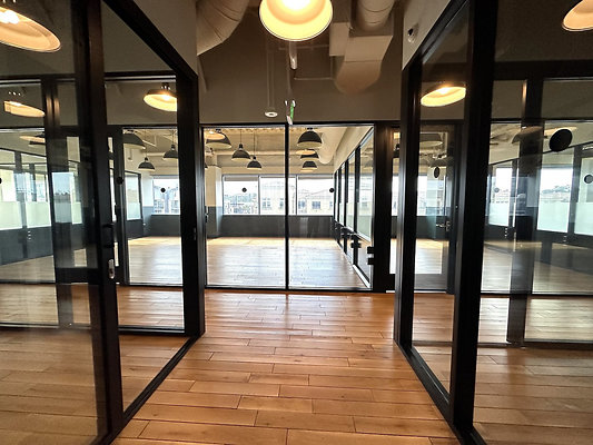 UNIVERSAL-CW272-WLA-165