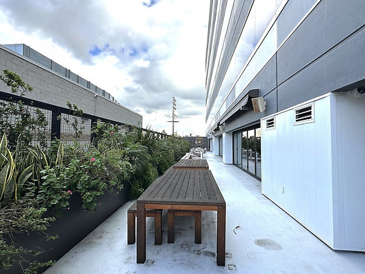 UNIVERSAL-CW272-WLA-129