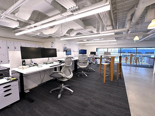 UNIVERSAL-CW272-WLA-83