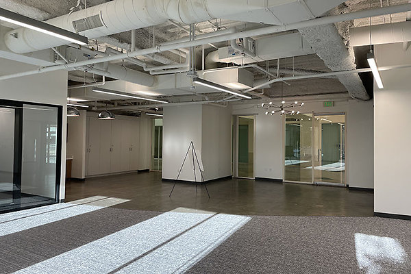 10635SantaMonicaBlvd170WSte0002