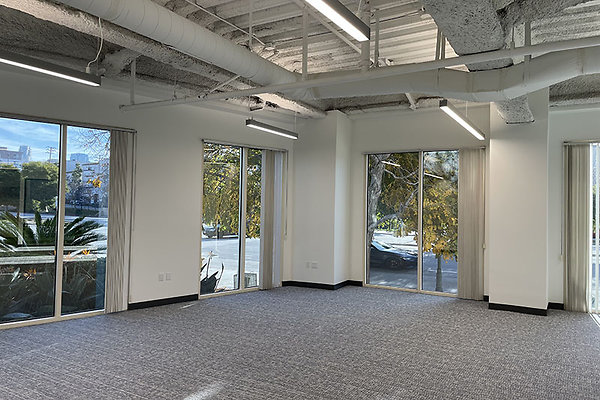 10635SantaMonicaBlvd170WSte0005