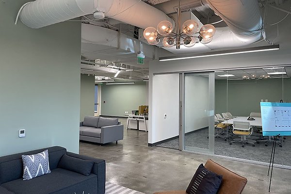 10635SantaMonicaBlvd145WSte0001