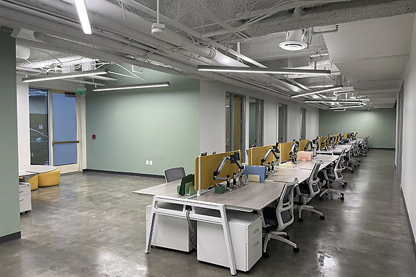 10635SantaMonicaBlvd145WSte0009