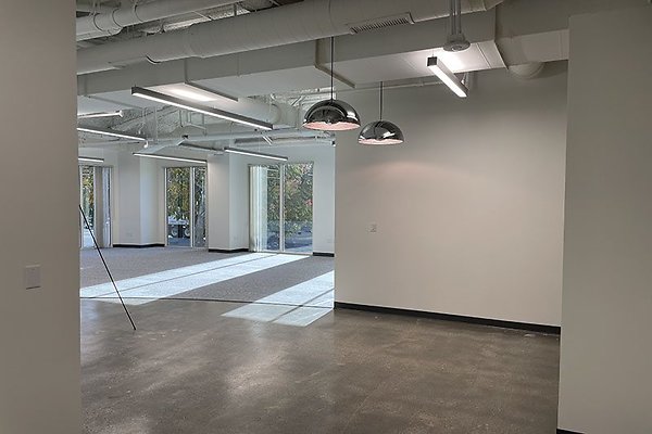 10635SantaMonicaBlvd170WSte0010