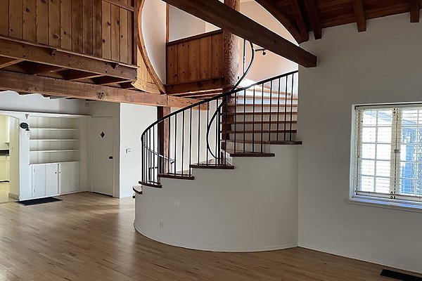 10635SantaMonicaBlvd10675WSte0001