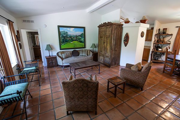 Casita A3 Living Room1