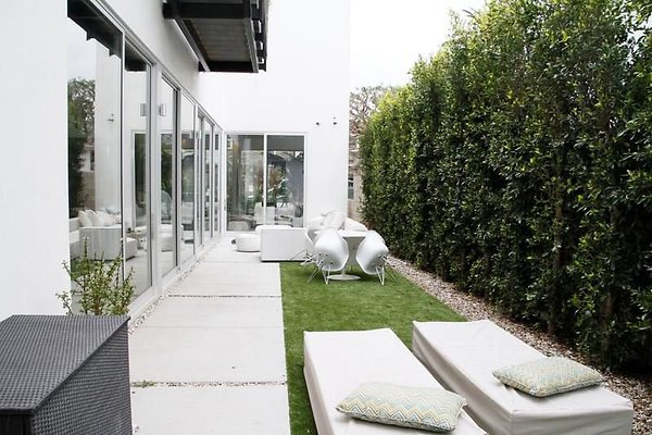 UNIVERSAL-A059-VEN-23