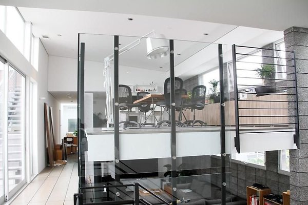 UNIVERSAL-A059-VEN-18