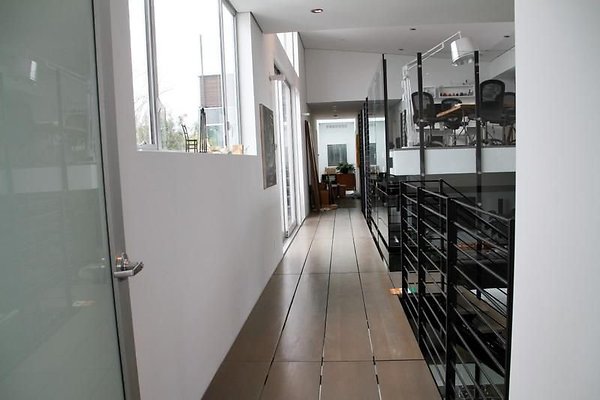 UNIVERSAL-A059-VEN-16